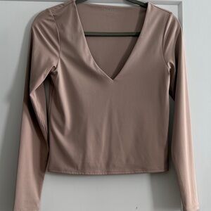 Old Navy Long Sleeve V-Neck Top in Taupe